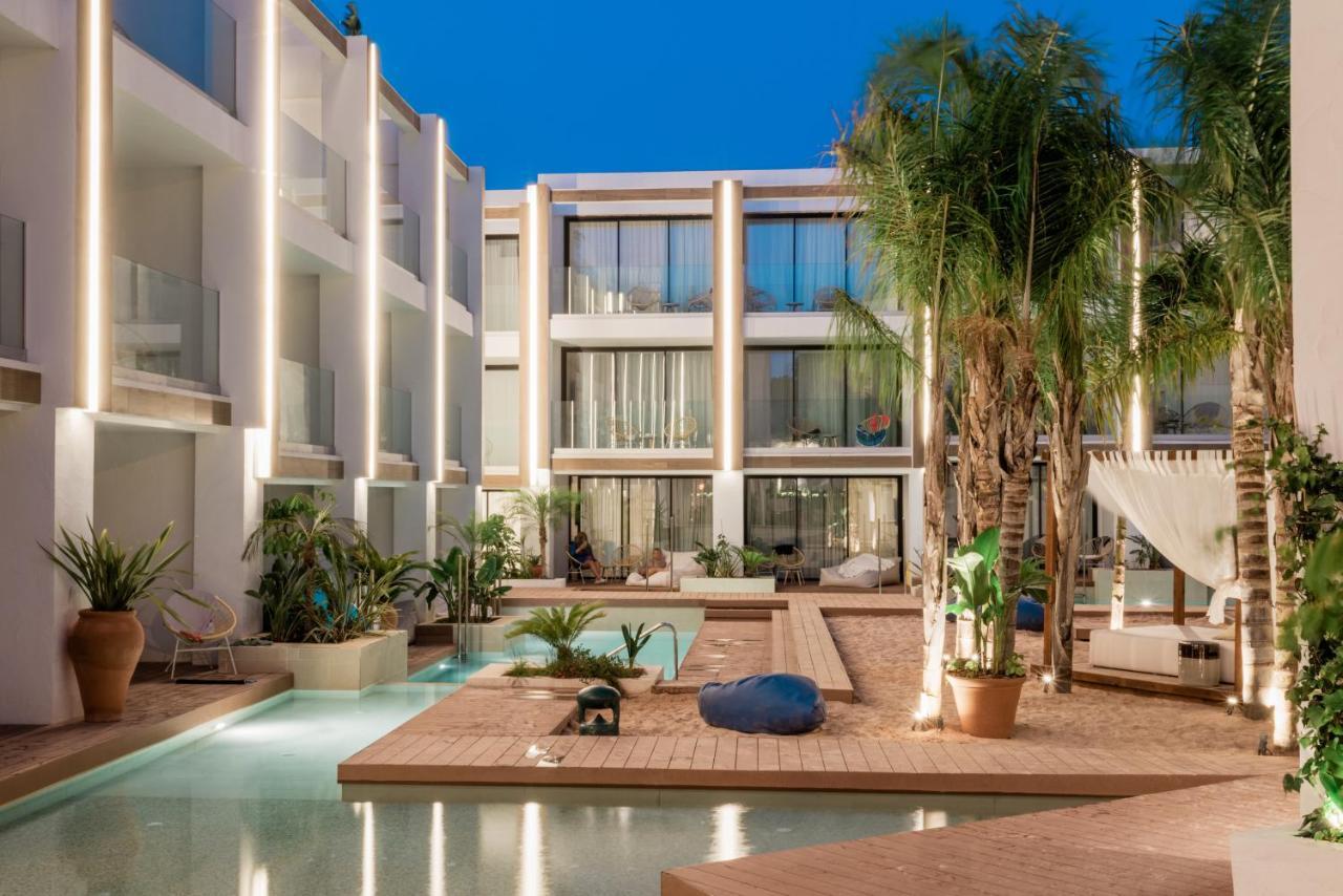 Nativo Hotel Ibiza ซานตาเอวเลเรียเดสริว ภายนอก รูปภาพ