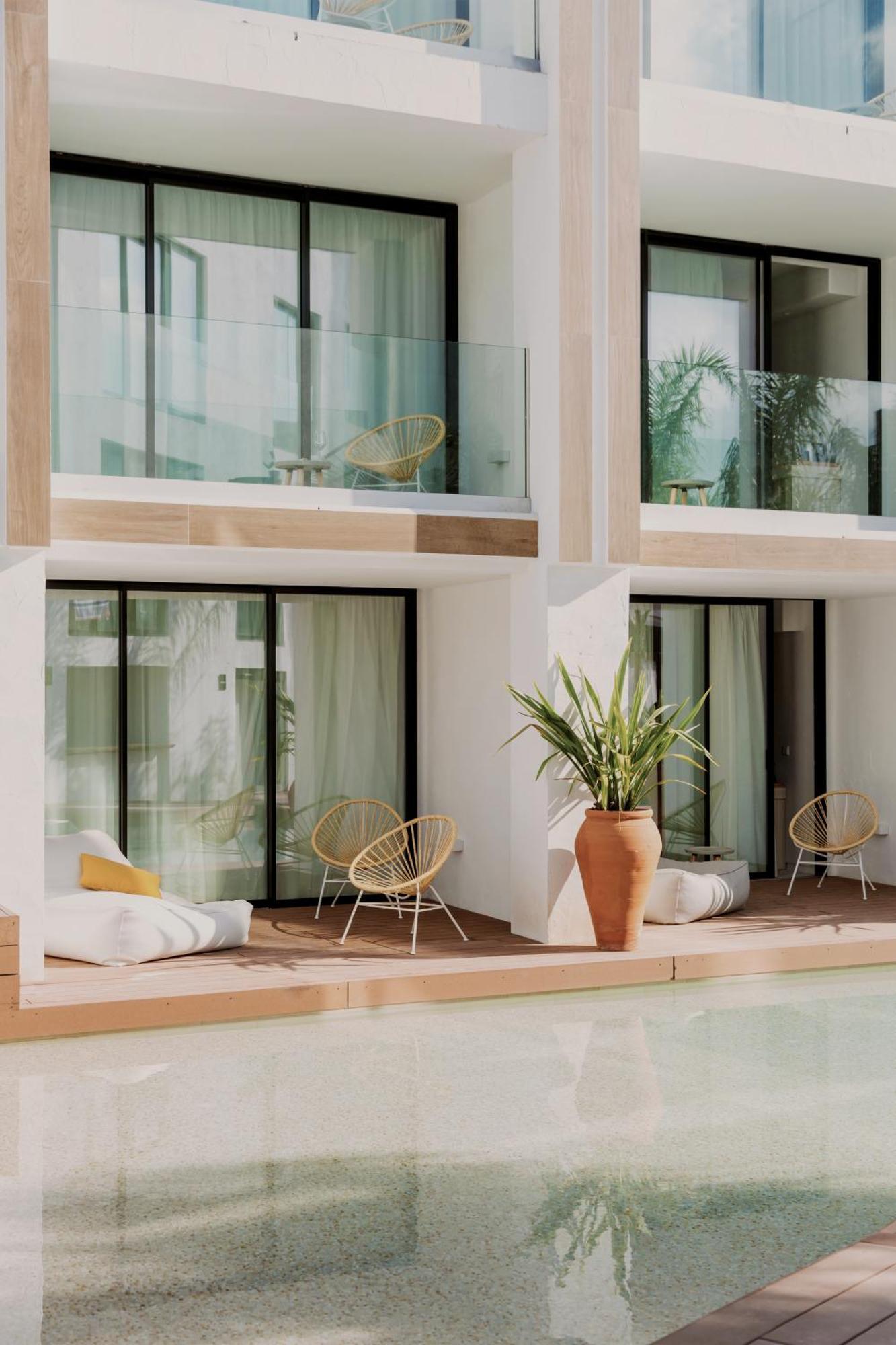 Nativo Hotel Ibiza ซานตาเอวเลเรียเดสริว ภายนอก รูปภาพ