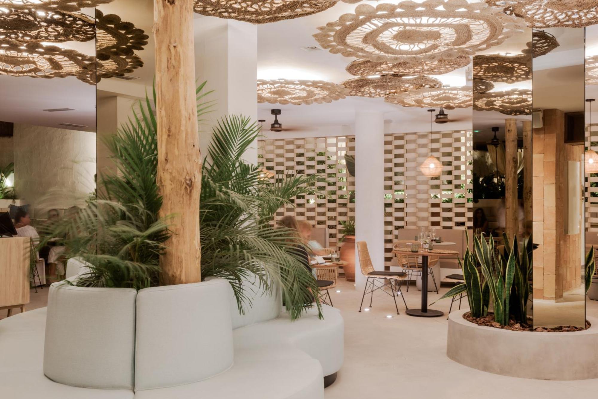 Nativo Hotel Ibiza ซานตาเอวเลเรียเดสริว ภายนอก รูปภาพ