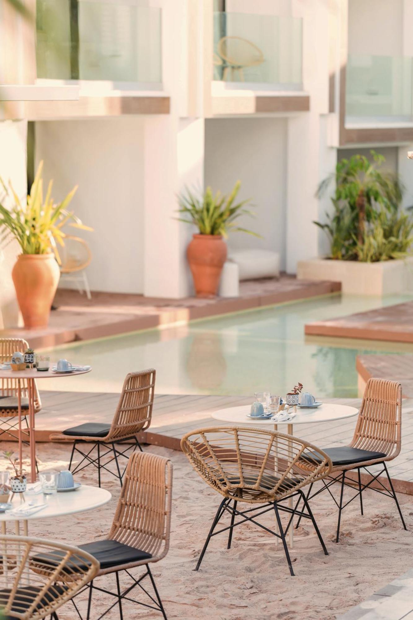 Nativo Hotel Ibiza ซานตาเอวเลเรียเดสริว ภายนอก รูปภาพ