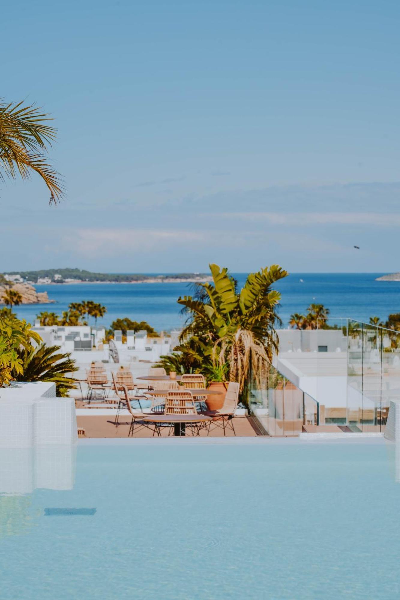 Nativo Hotel Ibiza ซานตาเอวเลเรียเดสริว ภายนอก รูปภาพ