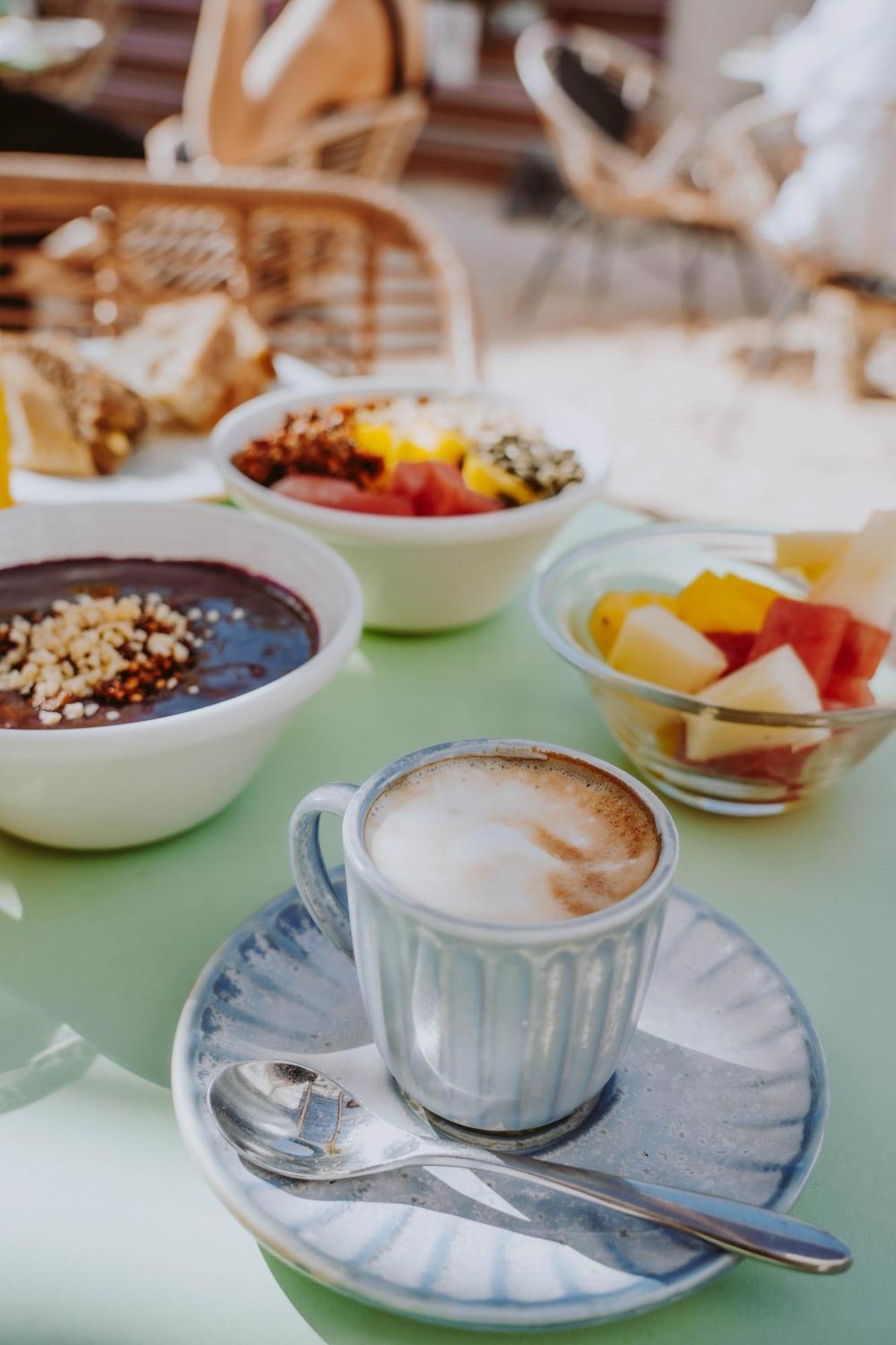 Nativo Hotel Ibiza ซานตาเอวเลเรียเดสริว ภายนอก รูปภาพ